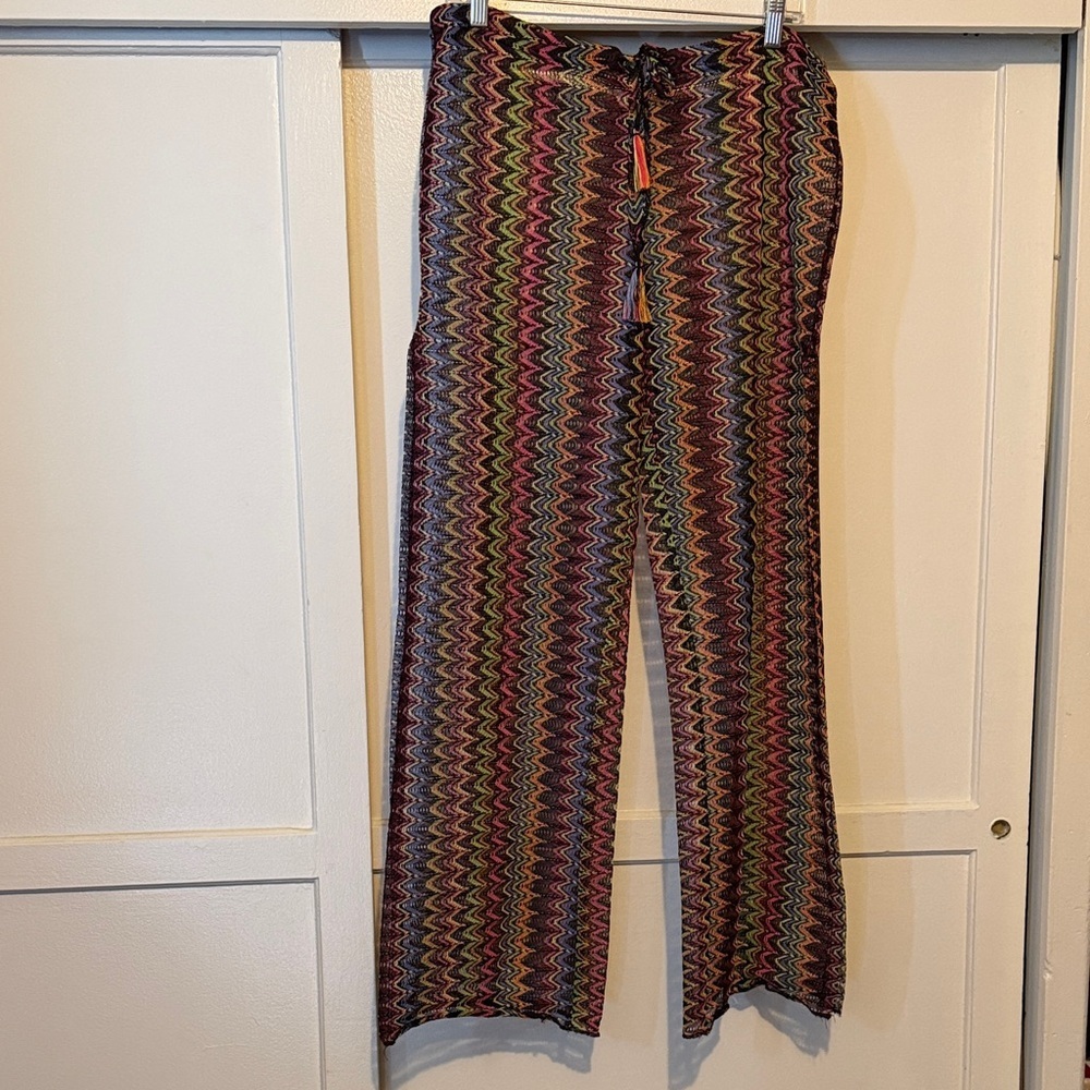 BECCA Colorful Knit Pattern cover up pants